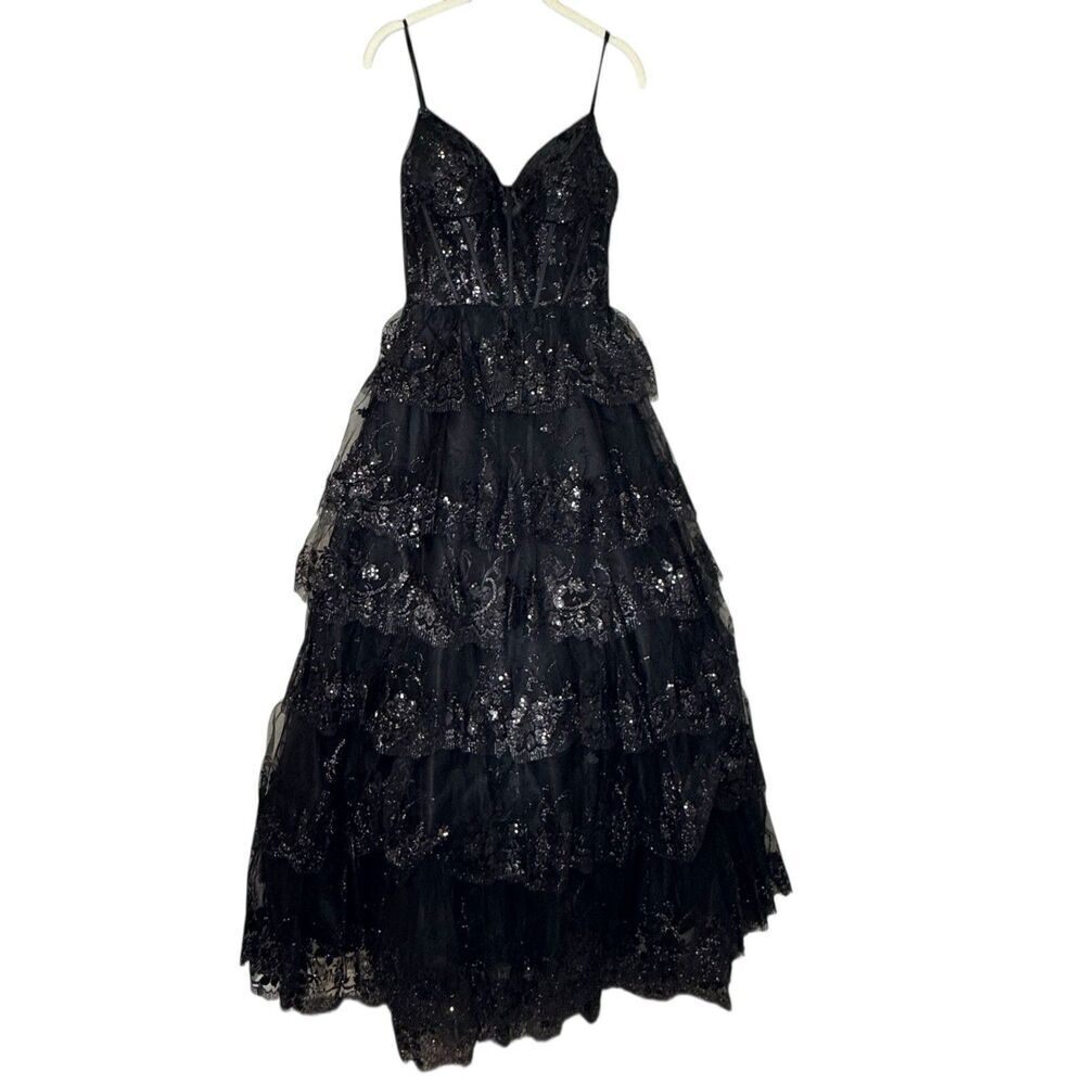 Ladivine by Cinderella Divine Ball Gown Formal Dress Prom Lace Tiered Size XS - Picture 2 of 13